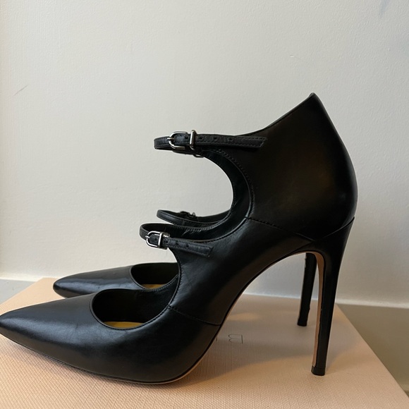 Suzy Pump by Alexandre Birman (37) - Picture 3 of 9